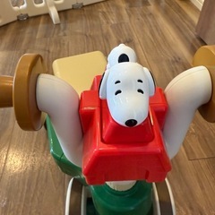 SNOOPYのウォーカー、バイクの画像