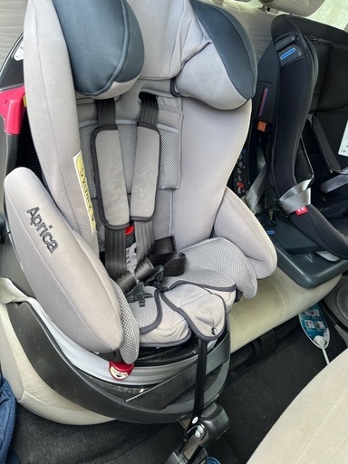 Aprica チャイルドシート回転
