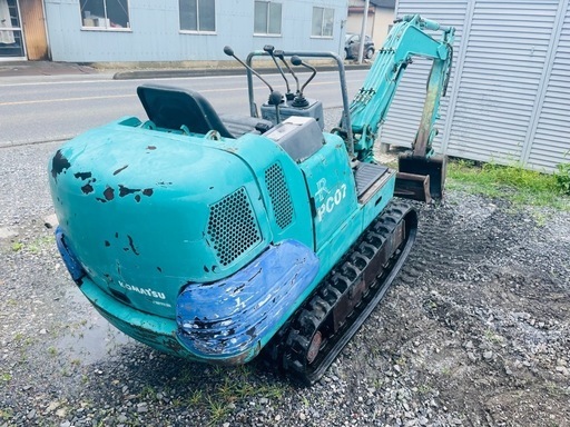 ミニユンボ コマツ PC07-2 軽油 pc07-2 KOMATSU ディーゼル  ユンボ ゴムキャタ 油圧ショベル 1トン 小型