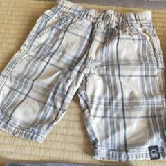 パンツ4枚　120cmの画像
