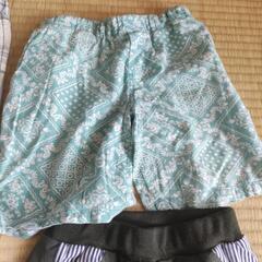 パンツ4枚　120cmの画像