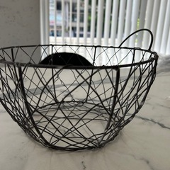 インテリア雑貨　針金バスケットの画像