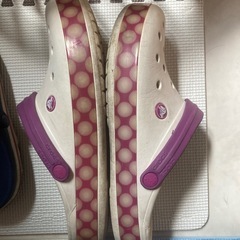 クロックス限定カラー？の画像