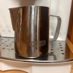 De'Longhi エスプレッソマシン ステンレスミルクジャグ付きの画像