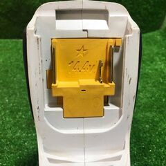 マキタ CL141FD 充電式クリーナー バッテリー1個付き【市川行徳店】【店頭取引限定】【中古】管理番号：ITEV400P0VG0の画像