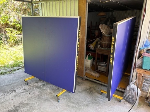 ダブルフィッシュ卓球台 (折りたたみ可、錆あり)