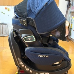 アップリカ　チャイルドシートの画像