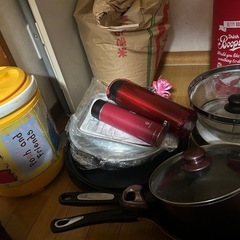 食器や調理器具類の画像