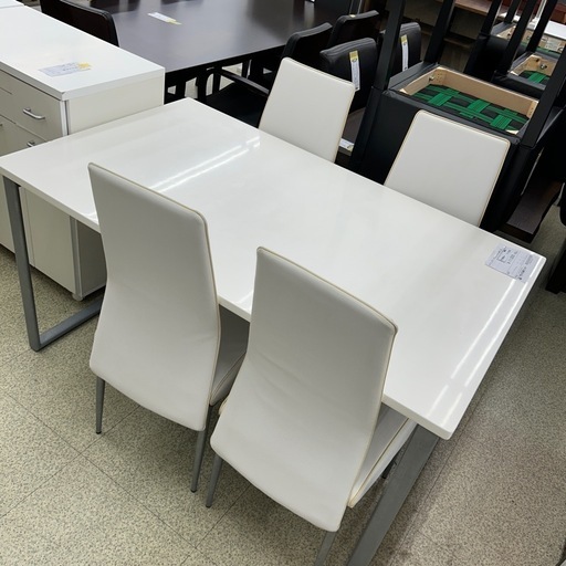 リユースのサカイ東金店 ダイニングテーブルセット4人掛け 白 ※テーブルコーナー部小傷あり TJ13145