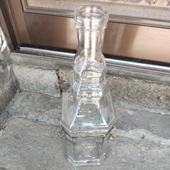ガラス製ワインサーバー　スペイン製　高さ約54cm　栓うまく機能せずの画像