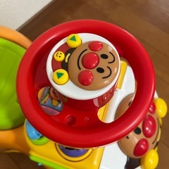 お話中　アンパンマンよくばりビジーカーの画像