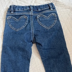 ⭐︎子供　ボトム　ジーンズ⭐︎美品　100サイズの画像