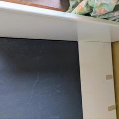 セミダブルベッド　ホワイト　収納付きの画像