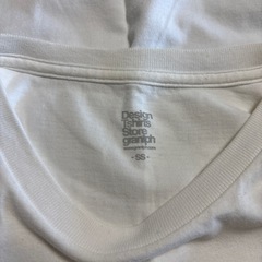 デザインティシャツストアグラニフ   SSサイズ Tシャツの画像