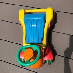 幼児用乗り物の画像