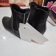 新品　しまむら　ブーツの画像