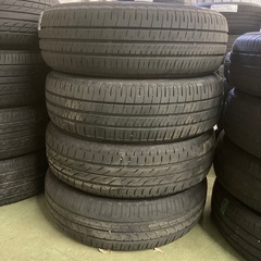 無料タイヤ　175/65R15※メーカー違い