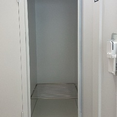 美品　4人用スチールロッカーの画像