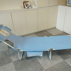 屋外用折りたたみ式リクライニングチェア無料で差し上げます