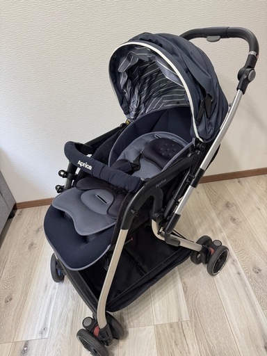 A型ベビーカー　オプティアクッション　Aprica
