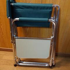 コールマン アウトドア テーブル付チェアの画像