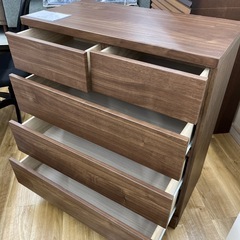 サン 4段チェスト 木目調 ダークブラウン のご紹介です！　の画像