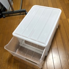 ニトリクローゼットケースの画像