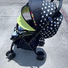 【取引完了】西松屋　ミッキーマウス　ベビーカーの画像