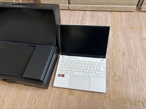 ROG GA402RJ-R76RX6700SW ゲーミングノート