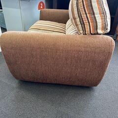 店頭引き渡し 中古 ニトリ ソファ 2人掛け マルチカラー オレンジ 家具の画像