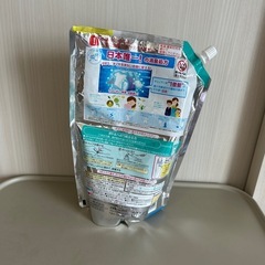 ソフラン フルーティーグリーンアロマの香り詰替用の画像
