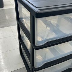 ★リユースのサカイ千葉中央店★期間限定割引有  プラスチックチェスト  H50×D45×W68 クリーニング済み TC3731の画像