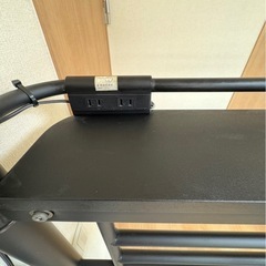 【美品】黒のスチール製ロフトベッド／デスク下収納・はしご階段付きの画像