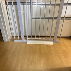 　ベビーゲート
