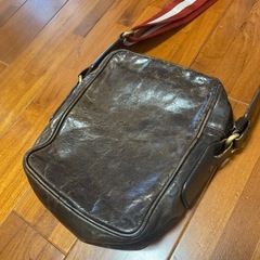 ‼️お取引中‼️BALLY 斜めがけバッグ 中古の画像