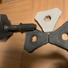 ダンベル1個　重さ調節可能　計9kgの画像
