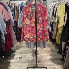 国内流通ブランド古着のキロ売り、卸売り❗️ 全国発送‼️🌟仕入れ先を本気でお探しの店舗様、個人様！ぜひHPをご覧ください。※500kg〜数トンの大口取引も可能です。お気軽にお問合せください！の画像