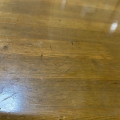 ダイニングテーブルの画像