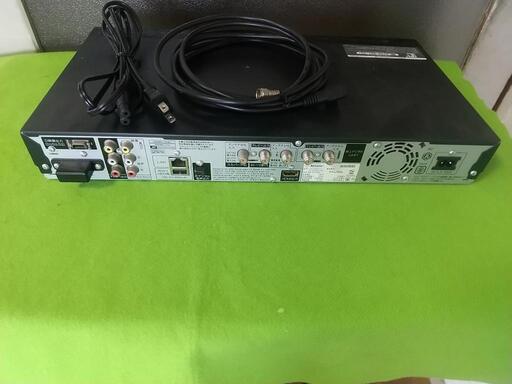 SHARP ブルーレイレコーダー【BD-W1100】◇1TB搭載◇スカパー内蔵