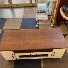 ☆値下げ☆T2506-390 テレビ台 扉３つ ホワイト ブラウン キズ汚れめくれ有りの画像