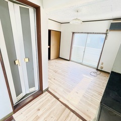 🔥【初期費用無料】🉐駅近く🔥ペット可❗️入間郡武州長瀬🉐✨白アパート💰近ショッピングモール有り - 賃貸（マンション/一戸建て）