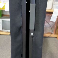 △ A 折りたたみベッド シングルベッド 展開時の寸法 高さ 33㎝ 長さ 210cm 幅 90cm メーカー不明 マットに破れあり 現状渡しの画像