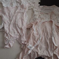 新生児肌着　女の子の画像