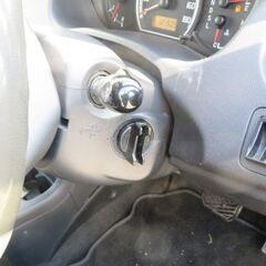 SUZUKI スズキ スイフト DBA-ZC71S 平成22（2010）年　走行距離　121505ｋｍ AT/キーレスリモコン の画像