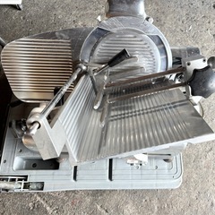 フードスライサー HBC-2S 3相200V 業務用/卓上/万能/食肉/ミートスライサーの画像