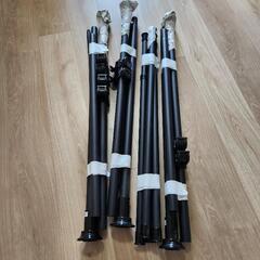 【お譲り先決まりました】伸縮式天井突っ張りラック ４段式　の画像