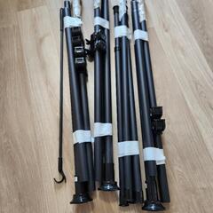 【お譲り先決まりました】伸縮式天井突っ張りラック ４段式　の画像