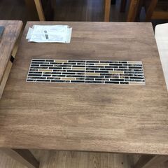 ★リユースのサカイ春日部店★KJ10672 大川家具 ダイニングテーブル ブラウン H70×W80×D80 クリーニング済みの画像