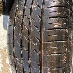 30プリウス　純正ホイールタイヤセット　4本　ホイールキャップ付きの画像