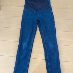 UNIQLO マタニティデニム2本の画像